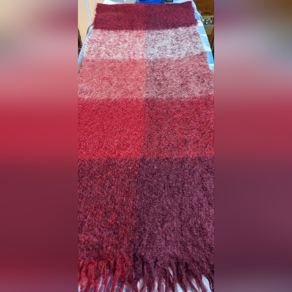 Vintage Mohair Wrap, EUC - Picture 2 of 3